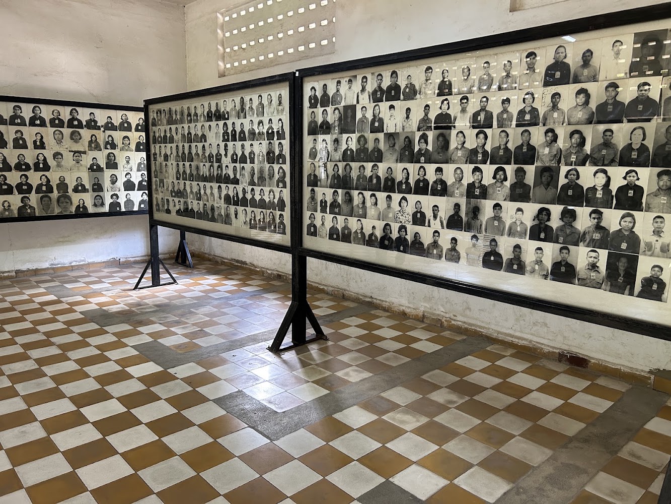 Toul Sleng Genocide Museum & Killing Field - Image 3